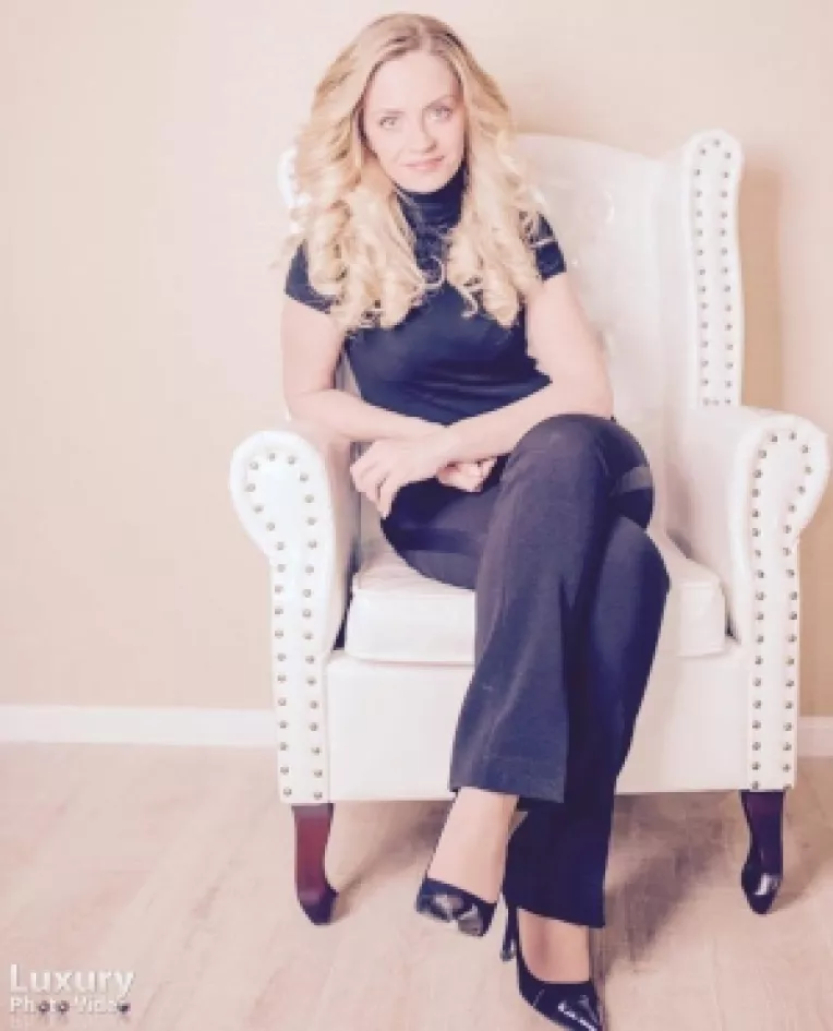 Anca Bejan, povestea unei fete care a slabit fara nici un efort 60 de kilograme Dieta-Minune chiar exista!