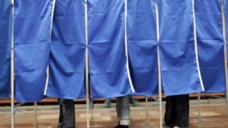 Apelul Coalitiei 2012 pentru Alegeri Corecte : Nu striviti democratia!