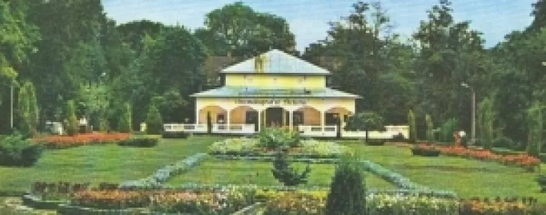 Calarasenii vor reintroducerea in circuitul public a cladirii Cinematografului VICTORIA