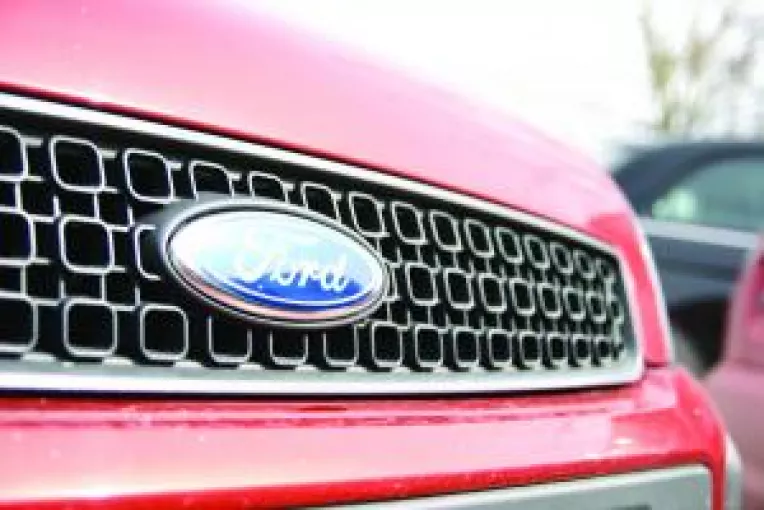 Dinel Staicu se foloseste de procesul cu Ford