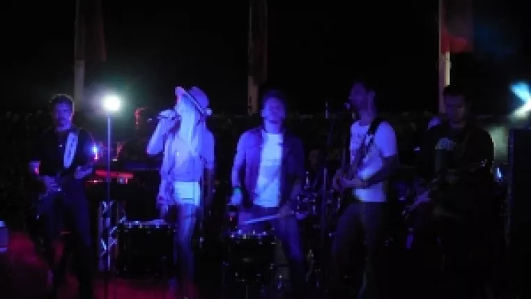 Jukebox a sustinut un concert extraordinar la evenimentul de lansare in Romania a filmului Vanatorii de fantome