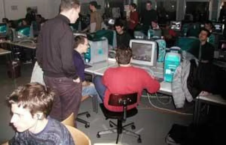 Patru din zece americani sunt pasionati de jocurile video