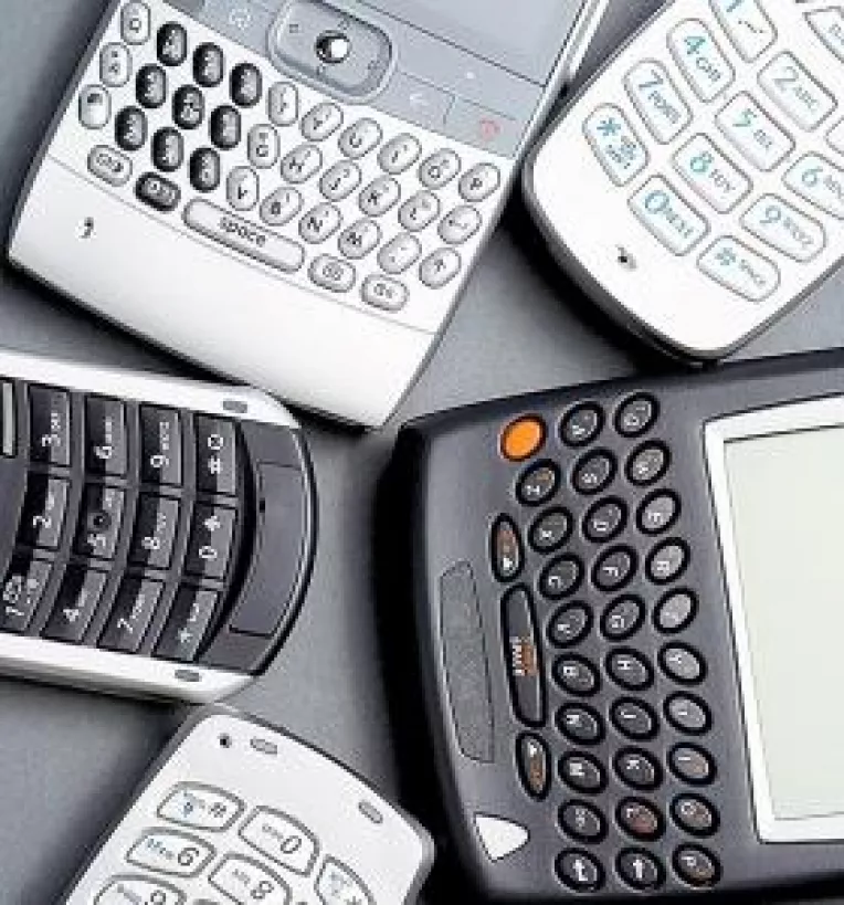 Romania are 82 de milioane de numere de telefon