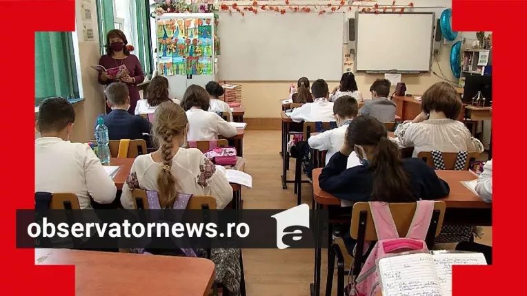 Scoala online a pus invatamantul la pamant