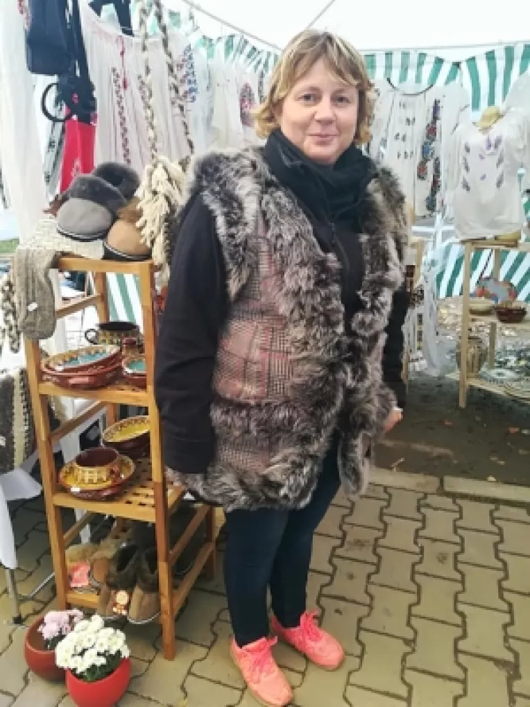 Teodora Economu de la Traditional Robox: Vorbesc cu mestesugarii, iar fiecare dintre ei are cate o poveste!